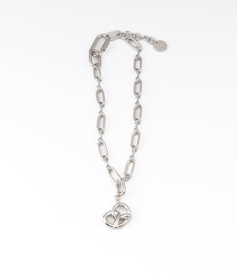 Pretzel Charme